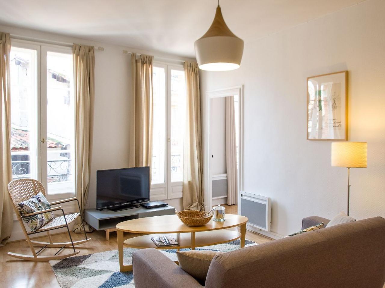 Apartament Le Poete By Cocoonr Tuluza Zewnętrze zdjęcie